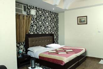 Hotel Anand, New Delhi 2